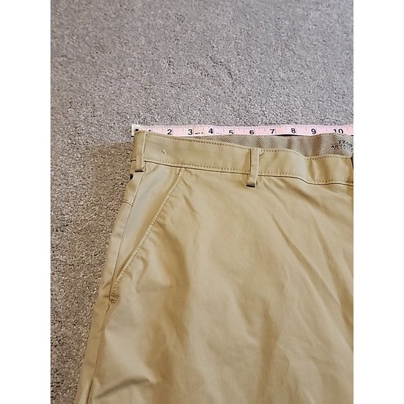 IZOD Advantage Sports Flex Performance Pants Mens 38x30 Straight Fit Khaki - Picture 11 of 14